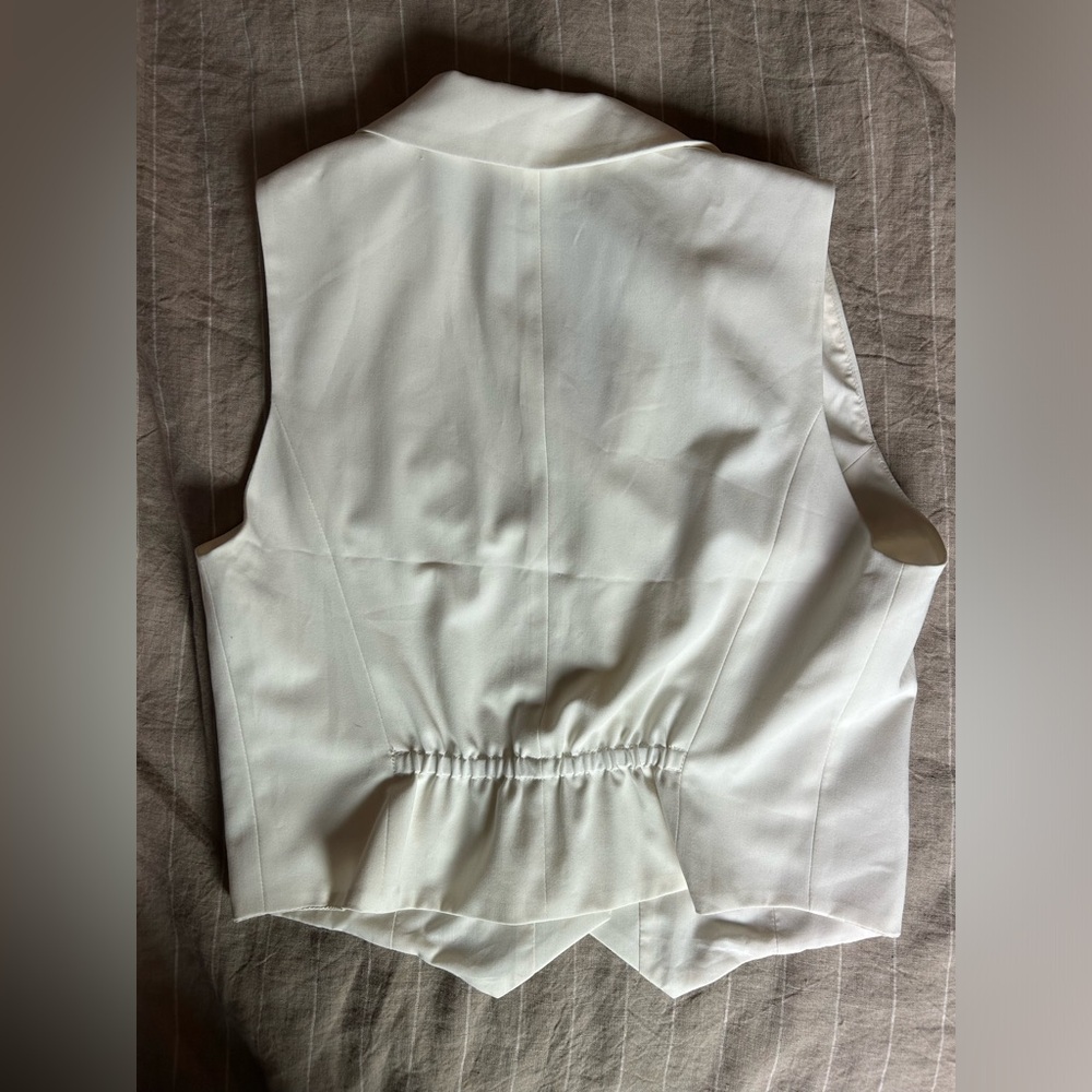 Alohas Java Vest - Picture 2 of 3